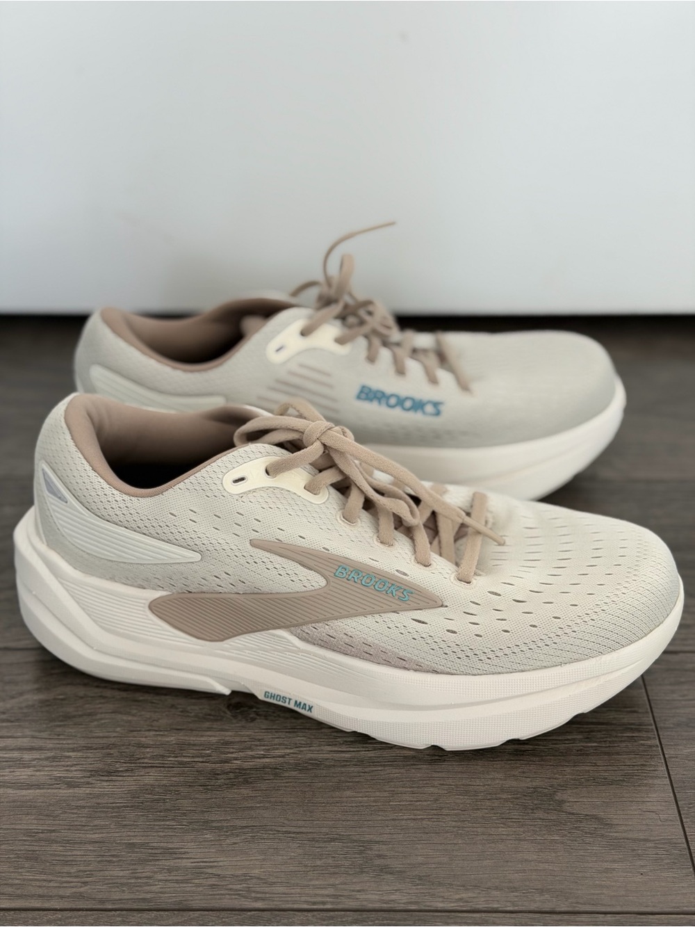 Brooks Women’s Ghost Max Running Shoes - Cream/Taupe